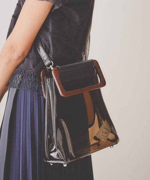 UN3D.（アンスリード）の「【UN3D.】オリガミショルダー ウッドハンドルバッグ 521921900101（ショルダーバッグ・レディース・ブラック/ブラウン/クリア・FREE）」の9枚目の写真