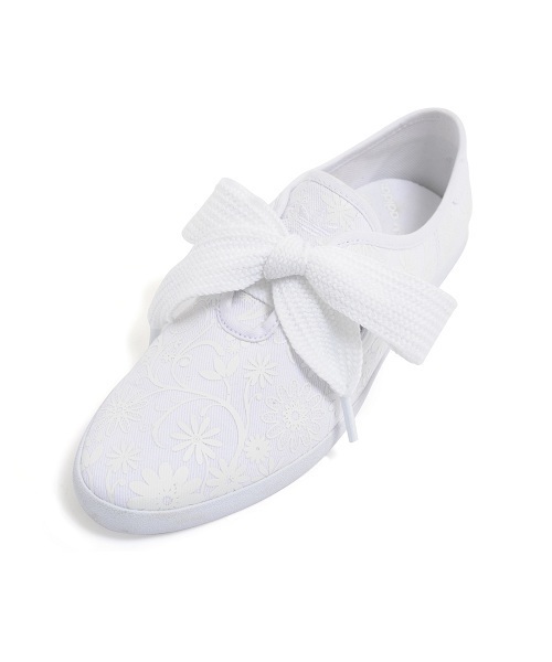 adidas Originals（アディダスオリジナルス）の「日本限定 アディダス オリジナルス リレース フラワー adidas Originals RELACE LOW W FLW（スニーカー・レディース・ブラック/ホワイト・24.5cm/23cm/25cm/24cm/22.5cm/23.5cm）」の8枚目の写真