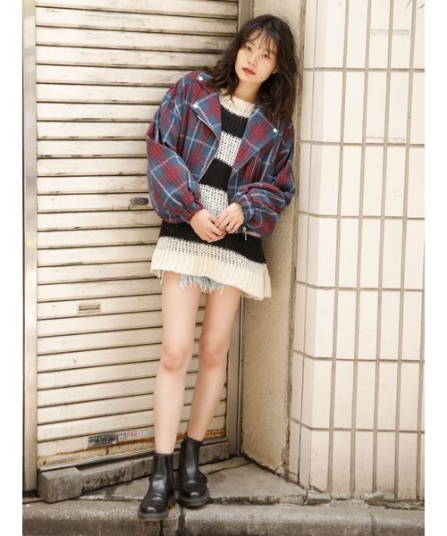 jouetie（ジュエティ）の「モヘアライクボーダールーズニット（ニット/セーター・レディース・パープル/オフホワイト/イエロー/オレンジ・MEDIUM）」の5枚目の写真