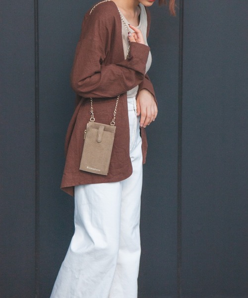 CONVERSE（コンバース）の「【CONVERSE】別注 Mobile Shoulder / モバイルショルダー（ショルダーバッグ・レディース・ブラウン/ベージュ/ライトベージュ/ブラック・フリー）」の3枚目の写真