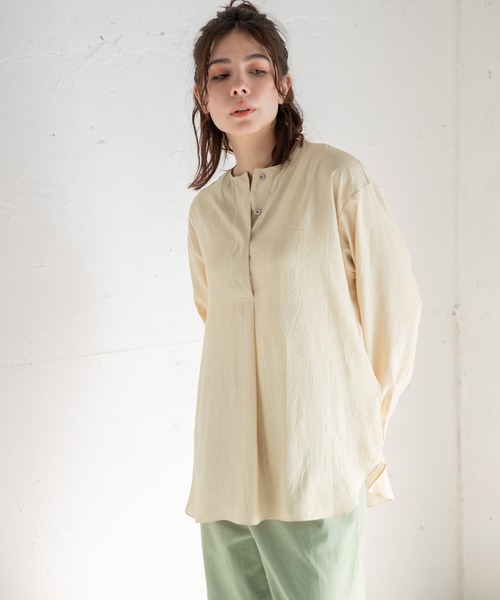 Munich（ミューニック）の「シルキーワッシャーサテン　ヘンリーネックブラウス（シャツ/ブラウス・レディース・ピンク/ブルーグレー/ライトベージュ/ペールイエロー・FREE）」の15枚目の写真