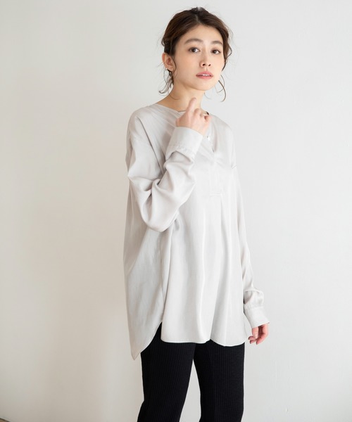 Munich（ミューニック）の「シルキーワッシャーサテン　ヘンリーネックブラウス（シャツ/ブラウス・レディース・ピンク/ブルーグレー/ライトベージュ/ペールイエロー・FREE）」の19枚目の写真