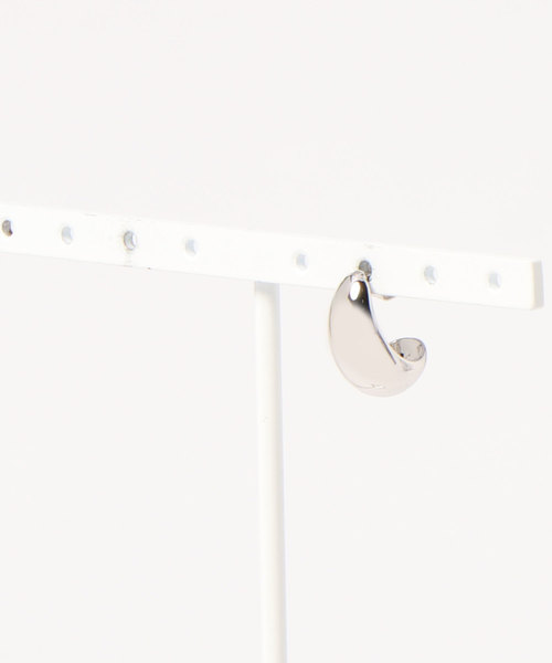 flower（フラワー）の「タイニーフープピアス（ピアス（片耳用）・レディース・シルバー/ゴールド・FREE）」の5枚目の写真