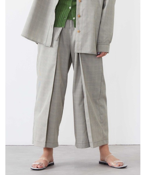 POU DOU DOU（プードゥドゥ）の「フロントベルトラップガウチョパンツ（その他パンツ・レディース・ベージュ/グレー/ライトベージュ/ブラック・3）」の7枚目の写真