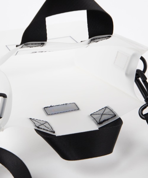 Dickies(ディッキーズ)の「WEGO/Dickies TPU MINI 2WAY SHOULDER(ショルダーバッグ・レディース・ブラック/ピンク/グリーン/ライム・FREE)」の15枚目の写真