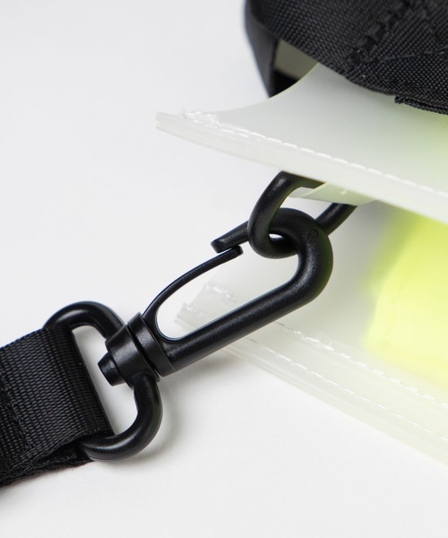 Dickies(ディッキーズ)の「WEGO/Dickies TPU MINI 2WAY SHOULDER(ショルダーバッグ・レディース・ブラック/ピンク/グリーン/ライム・FREE)」の17枚目の写真