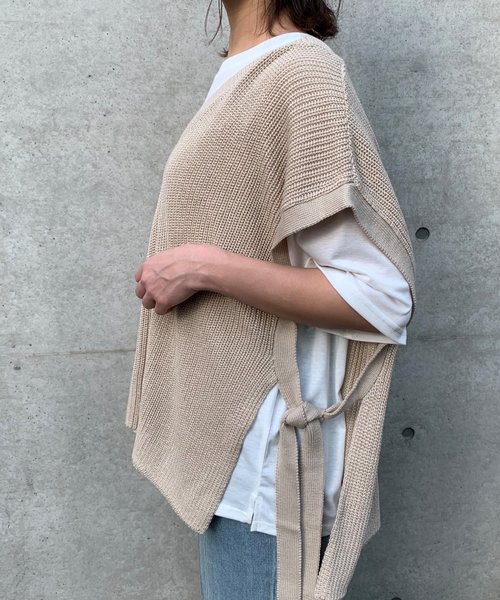 FUN.TRINITY(ファン トリニティー)の「サイドリボンベスト(ベスト・レディース・アイボリー/モカ/ベージュ/ミント・M)」の15枚目の写真