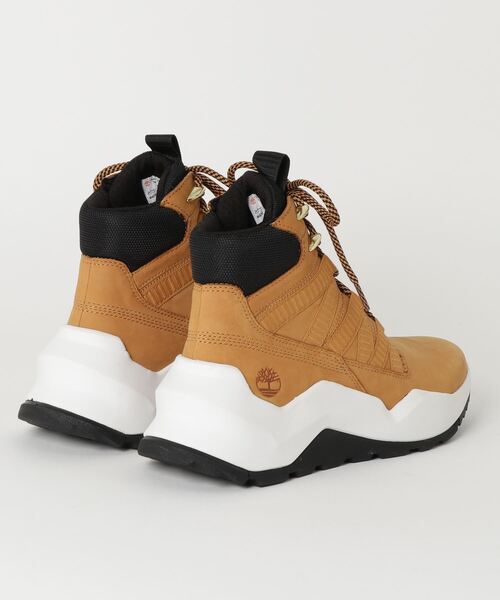 Timberland（ティンバーランド）の「メンズ マドバリー ブーツ - ウィート（ブーツ・メンズ・ウィート・25.5cm/26.5cm/27.5cm/28.5cm/30.0cm/25.0cm/26.0cm/27.0cm/28.0cm/29.0cm）」の2枚目の写真