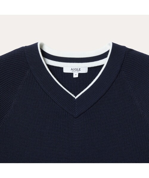 AIGLE(エーグル)の「COLOMBES WAFFLE PULLOVER(ニット/セーター・レディース・ホワイト/ネイビー・M/L/S)」の5枚目の写真