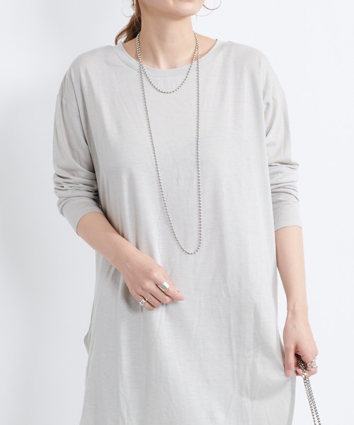 DouDou(ドゥドゥ)の「ラウンドヘムチュニックT(Tシャツ/カットソー・レディース・モカ/チャコールグレー/オフホワイト/グレイッシュベージュ/ライトベージュ/グレー系その他・FREE)」の8枚目の写真