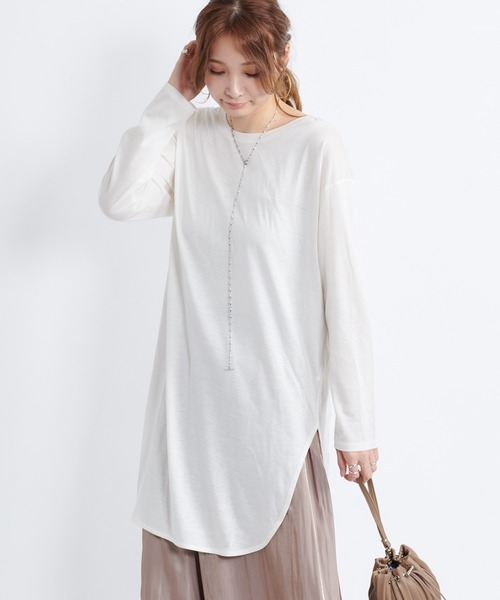 DouDou(ドゥドゥ)の「ラウンドヘムチュニックT(Tシャツ/カットソー・レディース・モカ/チャコールグレー/オフホワイト/グレイッシュベージュ/ライトベージュ/グレー系その他・FREE)」の19枚目の写真