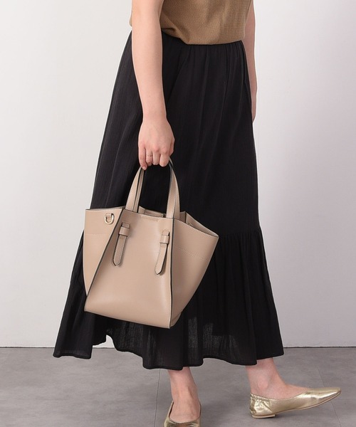 COOCO(クーコ)の「フェイクレザー 2WAY トートバッグ(トートバッグ・レディース・ブラック/レッド/キャメル/グリーン/ネイビー/グレー系その他/サックスブルー/オフホワイト/ダークグレー/ピンク・9)」の5枚目の写真