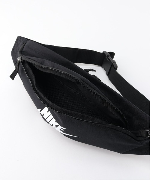 NIKE（ナイキ）の「【NIKE / ナイキ】ヘリテージヒップパック（ショルダーバッグ・レディース・ベージュ/ブラック・FREE）」の8枚目の写真