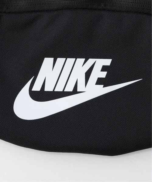 NIKE（ナイキ）の「【NIKE / ナイキ】ヘリテージヒップパック（ショルダーバッグ・レディース・ベージュ/ブラック・FREE）」の12枚目の写真