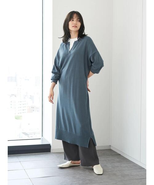 AMERICAN HOLIC(アメリカンホリック)の「Vネックドロップショルダーニットワンピース *(ワンピース・レディース・ブラック/ブラウン/ブルー/グレイッシュベージュ・FREE)」の10枚目の写真