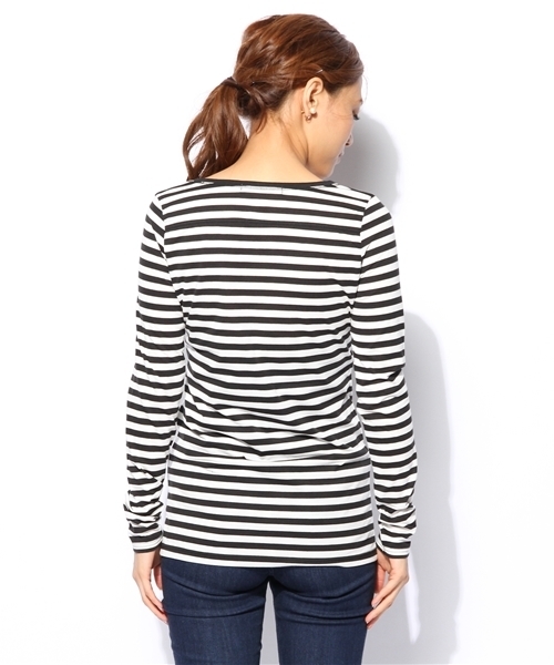 AZUL by moussy(アズールバイマウジー)の「T/C天竺ヨーク切替R/N長袖PO(Tシャツ/カットソー・レディース・ホワイト系その他/ブルー系その他/オフホワイト/ブラック/ネイビー/ボルドー/ダークグリーン・SMALL/LARGE/MEDIUM)」の10枚目の写真