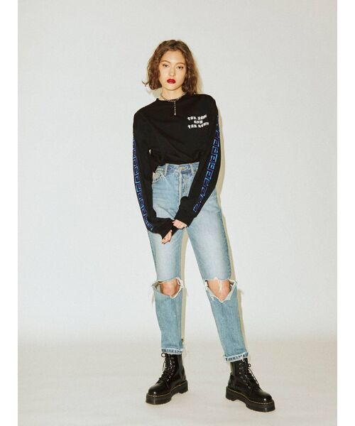 jouetie(ジュエティ)の「インヤンロンT(Tシャツ/カットソー・レディース・ブラック/オフホワイト/ライトブルー・MEDIUM)」の9枚目の写真
