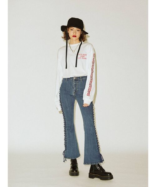 jouetie(ジュエティ)の「インヤンロンT(Tシャツ/カットソー・レディース・ブラック/オフホワイト/ライトブルー・MEDIUM)」の8枚目の写真