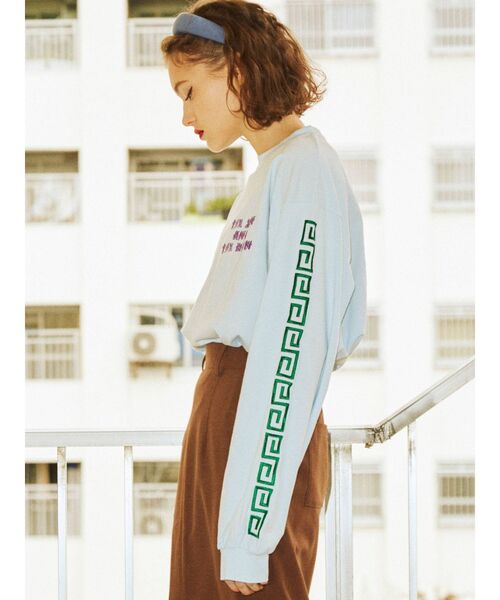 jouetie(ジュエティ)の「インヤンロンT(Tシャツ/カットソー・レディース・ブラック/オフホワイト/ライトブルー・MEDIUM)」の10枚目の写真