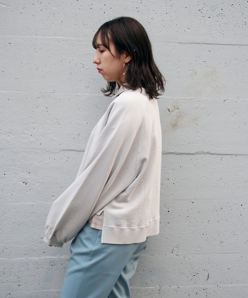 179/WG(イチナナキュウダブルジー)の「ピグメントビッグスウェットプルオーバー(Tシャツ/カットソー・レディース・チャコールグレー/ライトグリーン/ライトグレー・FREE)」の16枚目の写真