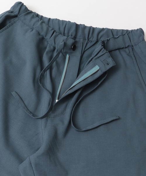 URBAN RESEARCH(アーバンリサーチ)の「URBAN RESEARCH iD LINEN LIKE TAPERED PANTS(その他パンツ・メンズ・ブラック/カーキ/グリーン系その他・MEDIUM/LARGE)」の5枚目の写真