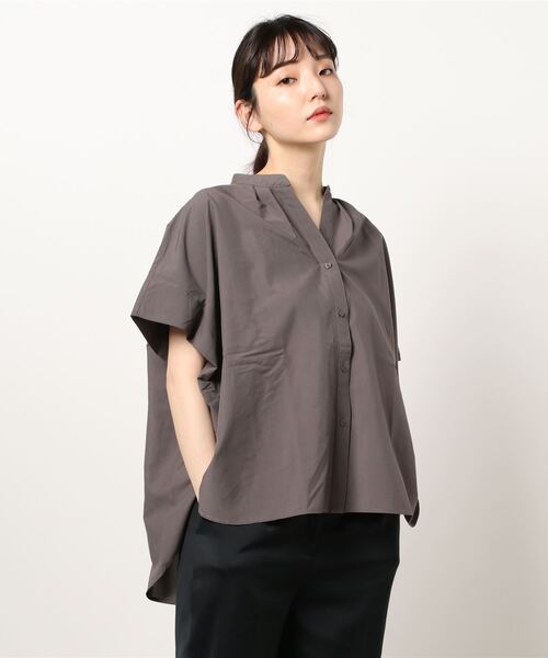 YECCA VECCA(イェッカヴェッカ)の「スキッパーオーバーシャツ(シャツ/ブラウス・レディース・オフホワイト/モカ/イエロー・FREE)」の3枚目の写真