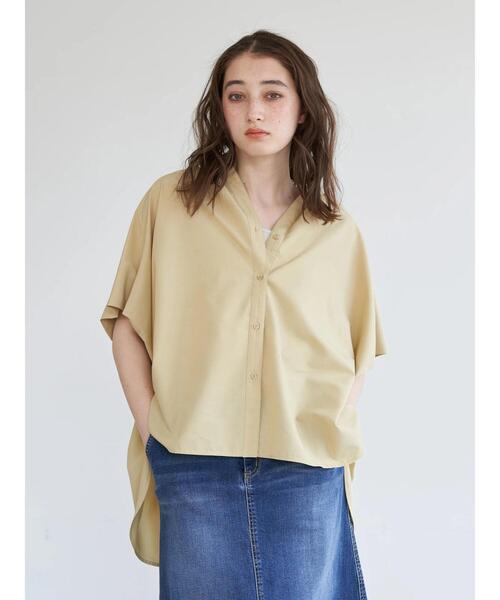 YECCA VECCA(イェッカヴェッカ)の「スキッパーオーバーシャツ(シャツ/ブラウス・レディース・オフホワイト/モカ/イエロー・FREE)」の6枚目の写真