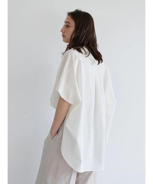 YECCA VECCA(イェッカヴェッカ)の「スキッパーオーバーシャツ(シャツ/ブラウス・レディース・オフホワイト/モカ/イエロー・FREE)」の10枚目の写真