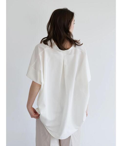 YECCA VECCA(イェッカヴェッカ)の「スキッパーオーバーシャツ(シャツ/ブラウス・レディース・オフホワイト/モカ/イエロー・FREE)」の11枚目の写真