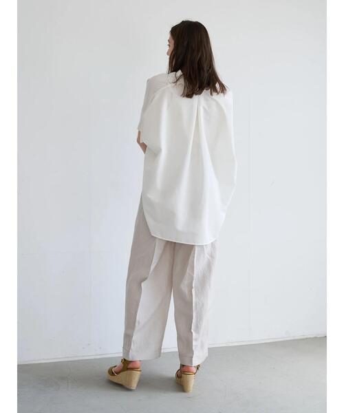 YECCA VECCA(イェッカヴェッカ)の「スキッパーオーバーシャツ(シャツ/ブラウス・レディース・オフホワイト/モカ/イエロー・FREE)」の17枚目の写真