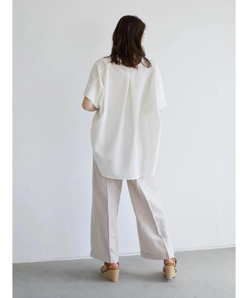 YECCA VECCA(イェッカヴェッカ)の「スキッパーオーバーシャツ(シャツ/ブラウス・レディース・オフホワイト/モカ/イエロー・FREE)」の18枚目の写真