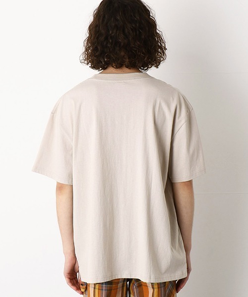 Purple&Yellow（パープルアンドイエロー）の「チェック柄胸ポケット　ワイド半袖Tシャツ（Tシャツ/カットソー・メンズ・グレイッシュベージュ/ホワイト/ネイビー・SMALL/MEDIUM/LARGE）」の14枚目の写真