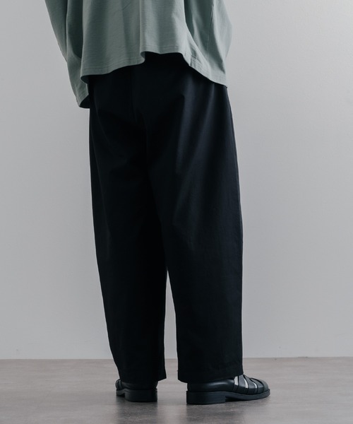 epnok（エプノック）の「イージーワイドバギーパンツ（その他パンツ・メンズ・ブラック/ブラウン・SMALL/MEDIUM/LARGE）」の4枚目の写真