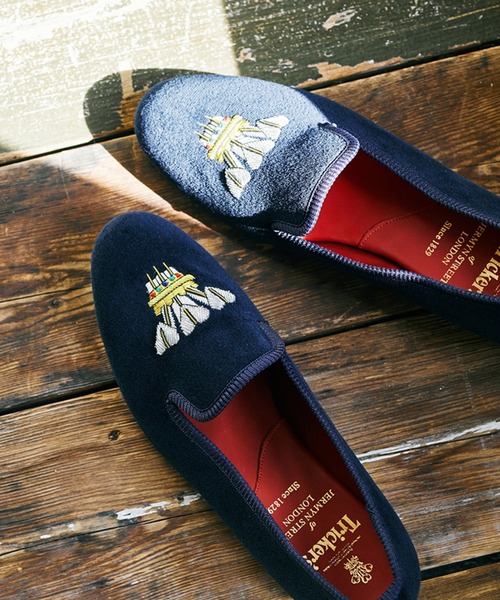 Tricker's（トリッカーズ）の「Tricker's VICTORIA /HALF RUBBER SOLE / VELVET SLIPPER（ドレスシューズ・レディース・ブラック/ネイビー・UK5/UK6/UK4.5/UK5.5）」の3枚目の写真