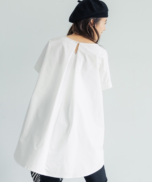 coca(coca)(コカ)の「バックタック半袖ブラウス(シャツ/ブラウス・レディース・ホワイト/ブラック・M/L)」の1枚目の写真