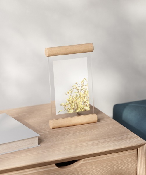 Umbra（アンブラ）の「umbra/スクロール フォトフレーム 14×18（フォトフレーム・レディース・ブラック/ブラウン/ライトブラウン・ONE SIZE）」の3枚目の写真