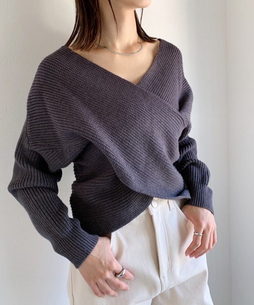 CLEA(クレア)の「クロスデザインニット〇(ニット/セーター・レディース・グレー/アイボリー/モカ・FREE)」の3枚目の写真