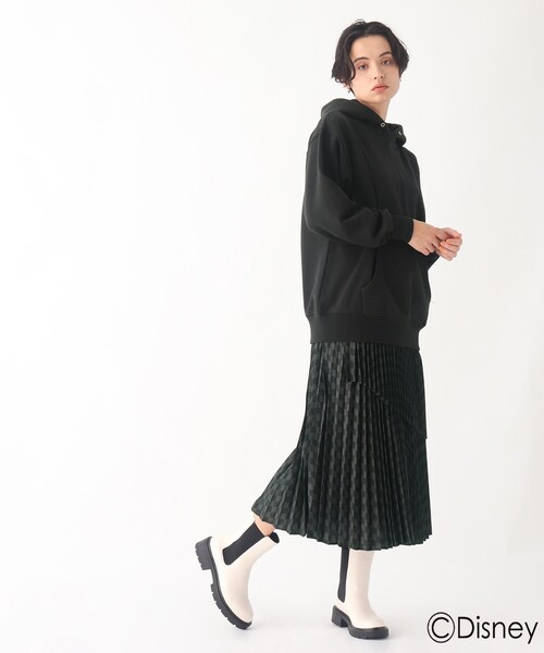 index（インデックス）の「◆『ディズニー ツイステッドワンダーランド』 バック刺繍パーカー（パーカー・レディース・ホワイト系その他6/ゴールド系その他5/ホワイト系7/ホワイト系9/アイボリー系6/シルバー系6/ゴールド系6・00）」の13枚目の写真