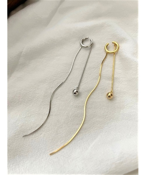 mou（モウ）の「2セットロングボールイヤーカフ(片耳用)（イヤーカフ・レディース・シルバー/ゴールド・FREE）」の10枚目の写真