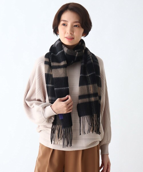DRESKIP（ドレスキップ）の「◆ピュアウールチェックマフラー（ストール/ショール・レディース・ベージュ系1/パープル系2/ブラック系1・00）」の8枚目の写真