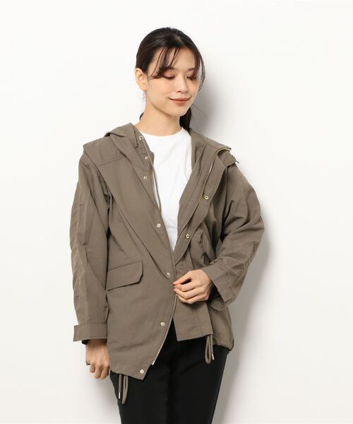 Samansa Mos2 blue（サマンサモスモスブルー）の「マウンテンパーカー（パーカー・レディース・ベージュ/ブラウン/カーキ・ﾌﾘ-）」の8枚目の写真