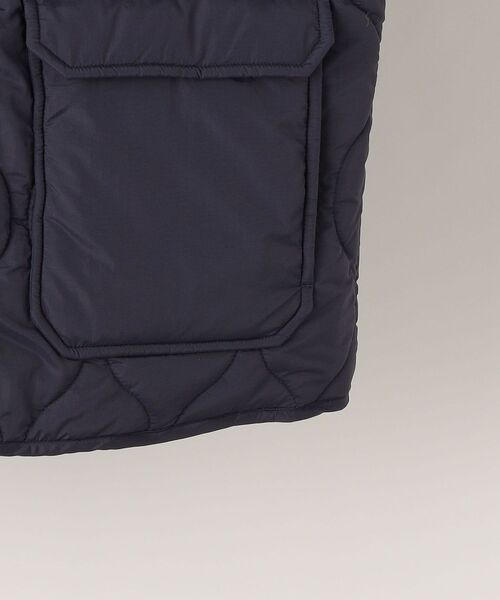 SHIPS any（シップス エニィ）の「SHIPS any: 【ウォッシャブル】CASHPAD キルティング/マイクロフリース リバーシブル ベスト◇（その他アウター・メンズ・ネイビー/オリーブ/キャメル・SMALL/MEDIUM/LARGE）」の17枚目の写真