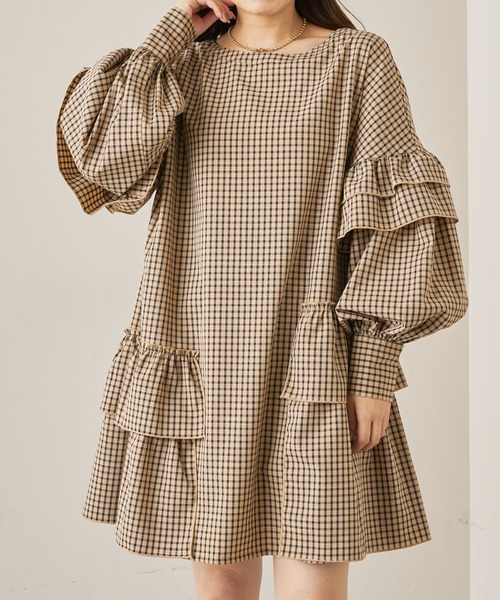 Chico（チコ）の「【新色追加】アシメフリルボリューム袖チュニック（シャツ/ブラウス・レディース・ベージュ/ブラック系その他2/ブラック/アイボリー・FREE）」の16枚目の写真