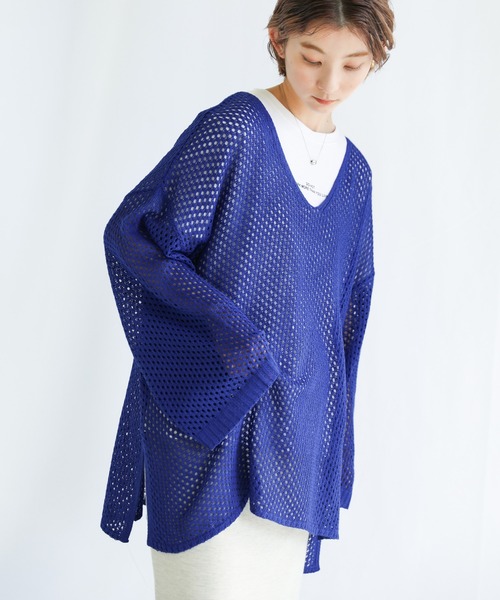 select MOCA（セレクトモカ）の「Vネック透かし編みニットトップス（ニット/セーター・レディース・ブラック/オレンジ/ブルー・FREE）」の8枚目の写真