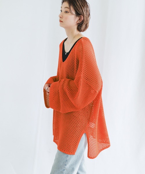 select MOCA（セレクトモカ）の「Vネック透かし編みニットトップス（ニット/セーター・レディース・ブラック/オレンジ/ブルー・FREE）」の13枚目の写真