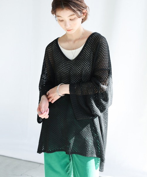 select MOCA（セレクトモカ）の「Vネック透かし編みニットトップス（ニット/セーター・レディース・ブラック/オレンジ/ブルー・FREE）」の17枚目の写真