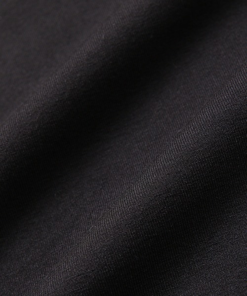 ADAM ET ROPE'（アダムエロペ）の「袖口シフォンフリルタートルプルオーバー（Tシャツ/カットソー・レディース・ブラック/ホワイト・FREE）」の8枚目の写真