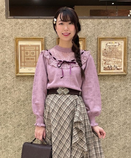 axes femme(アクシーズファム)の「ヨークレース切替ニットPO(ニット/セーター・レディース・ピンク/ホワイト/ブラック・MEDIUM)」の3枚目の写真