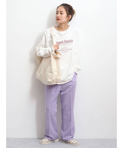 Ungrid（アングリッド）の「【WEB限定】カラータックフレアパンツ（その他パンツ・レディース・ブラック/パープル/レッド/ピンク/イエロー/オレンジ・FREE）」の11枚目の写真