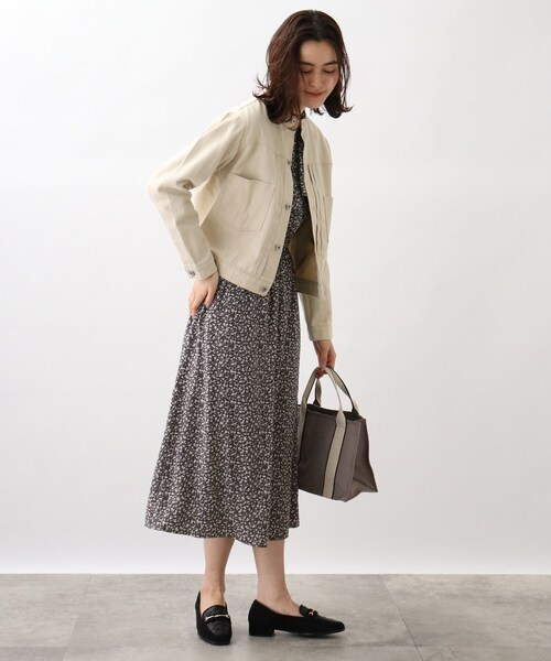 grove(グローブ)の「◆【S-3L】ノーカラーデニムジャケット(デニムジャケット・レディース・ライトブルー/ネイビー/アイボリー・01/02/03/04/05)」の21枚目の写真